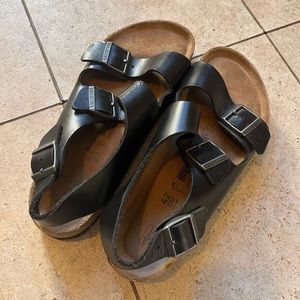 Black Size 42 Birkenstocks